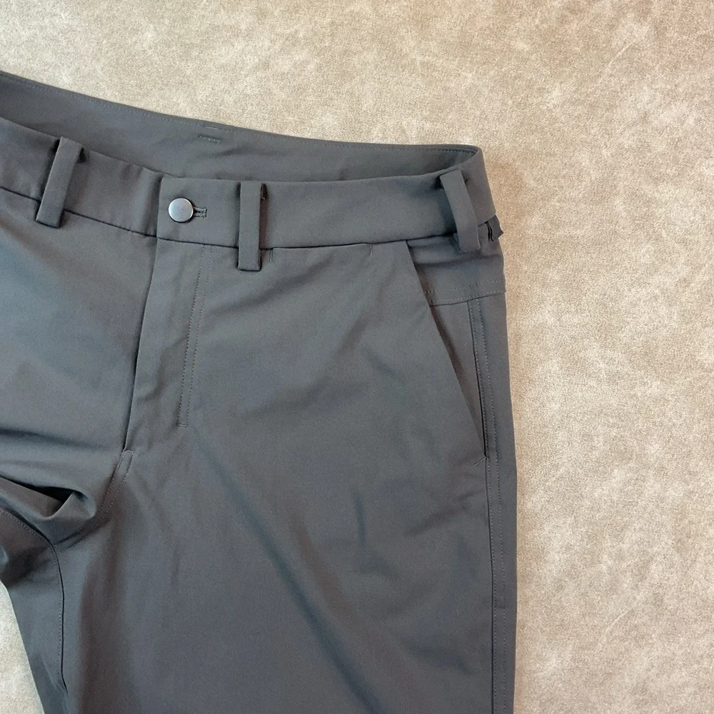 Lululemon The Works ABC Shorts Men 32 Espresso Warpstreme Performance 11